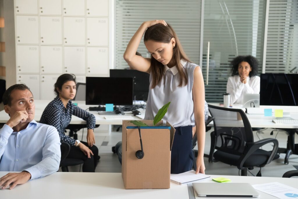 Teraz pracodawca nie zwolni cię bez powodu. Dyrektywa work-life balance wchodzi do Polski i zmienia Kodeks pracy